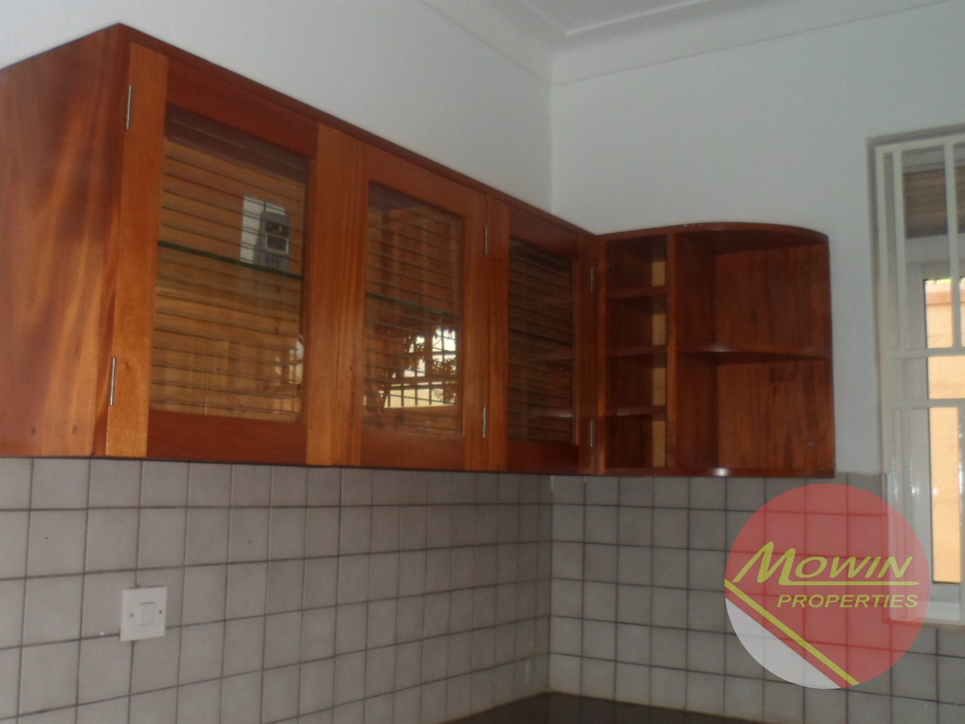 Villa for rent in Mbuya Kampala