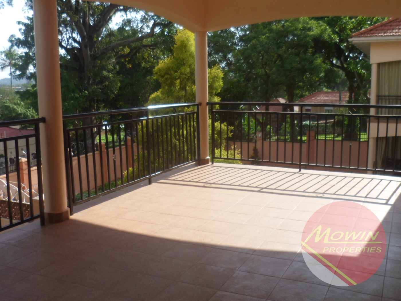 Villa for rent in Mbuya Kampala