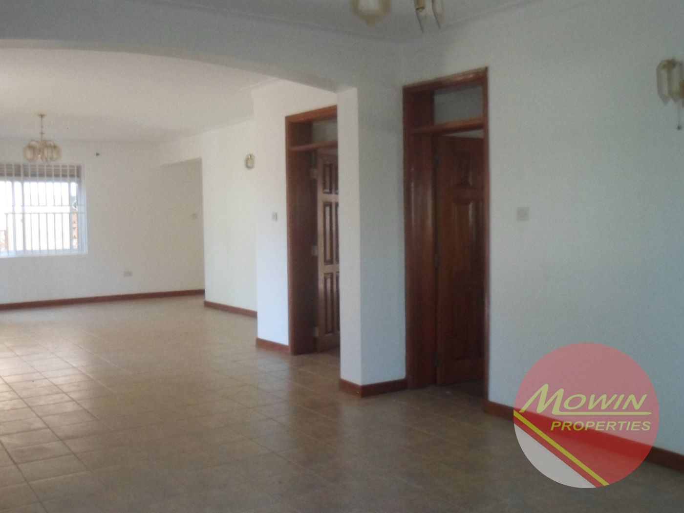 Villa for rent in Mbuya Kampala