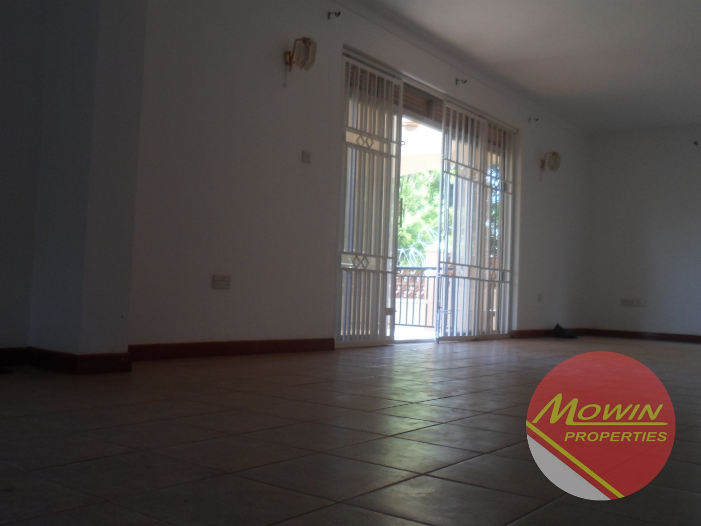 Villa for rent in Mbuya Kampala