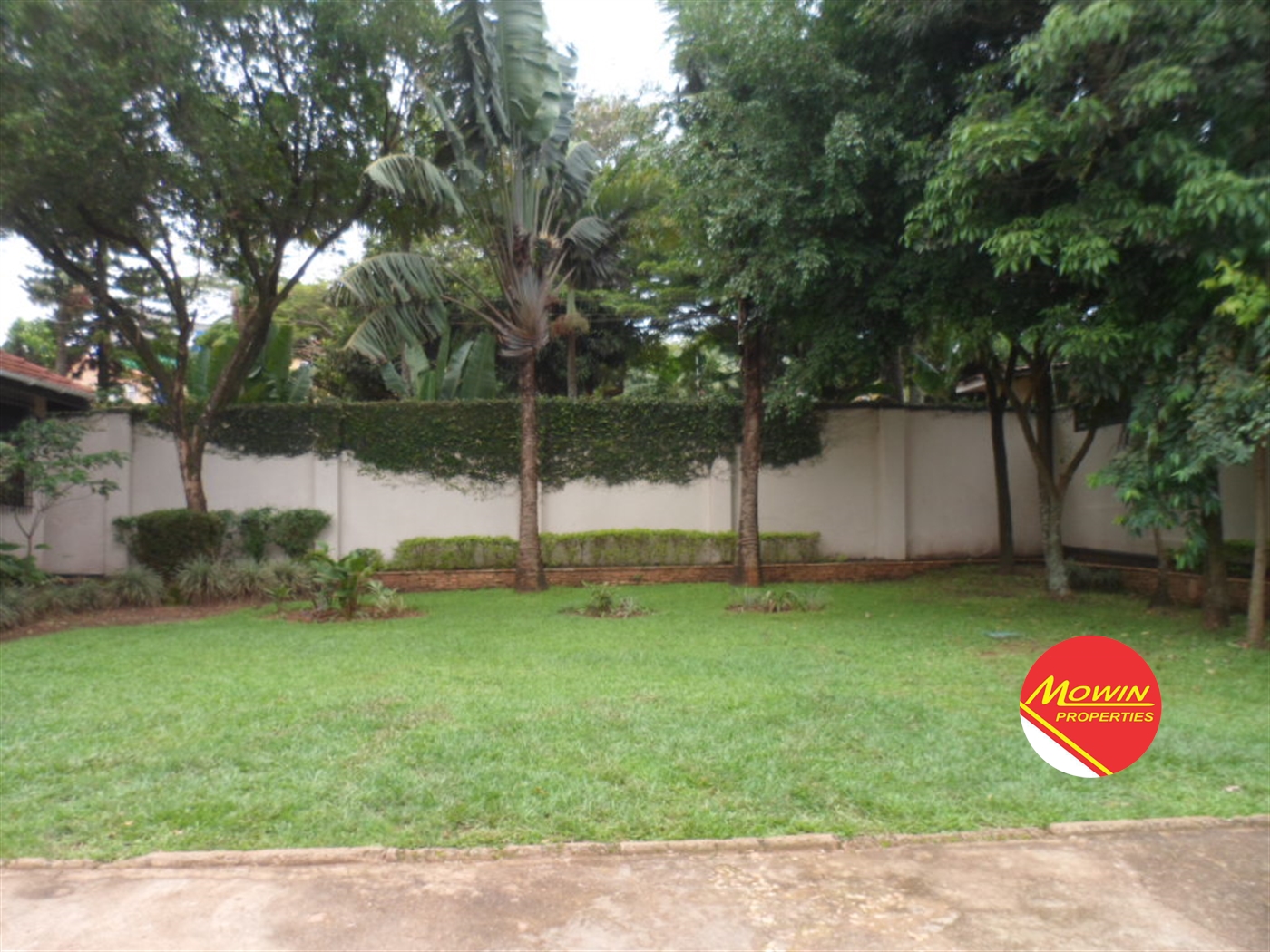 Bungalow for rent in Naguru Kampala