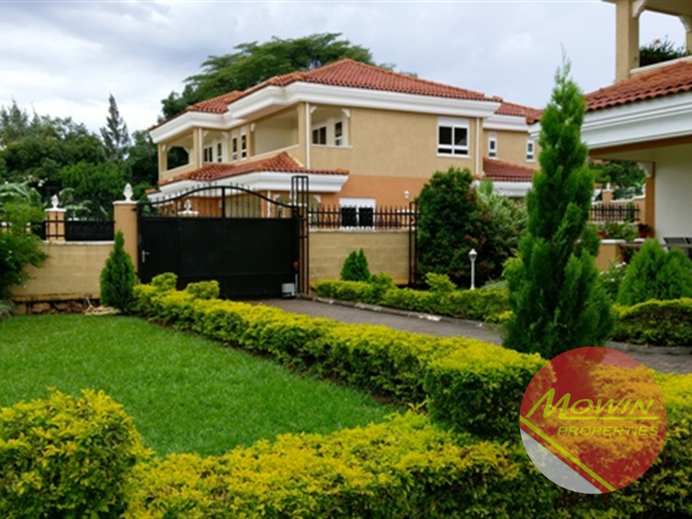 Storeyed house for rent in Munyonyo Kampala