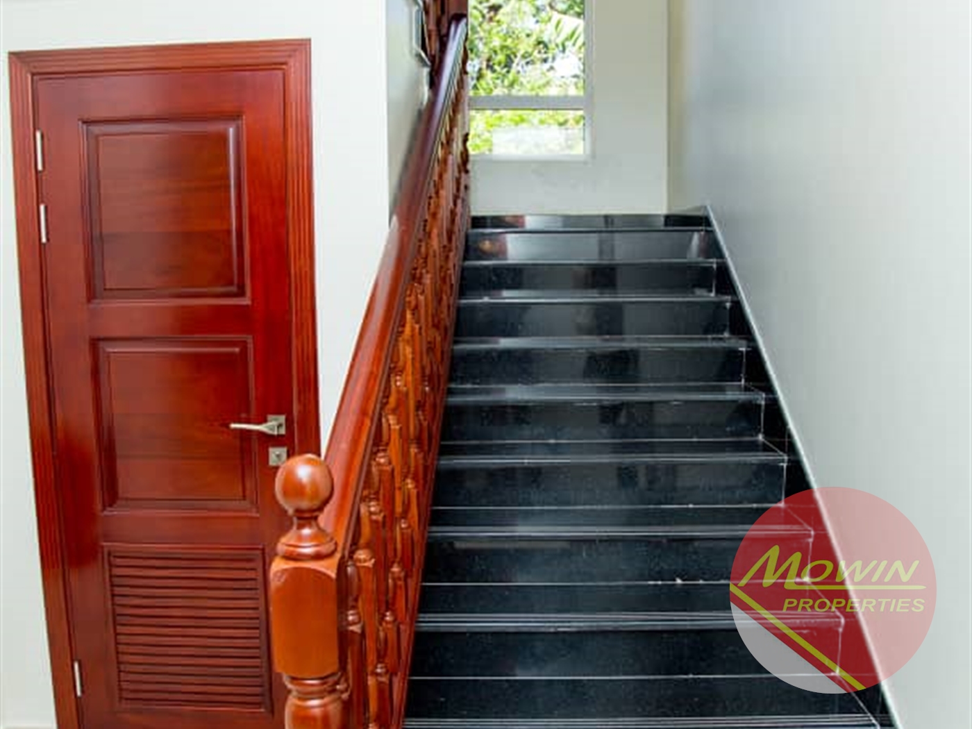 Storeyed house for rent in Munyonyo Kampala