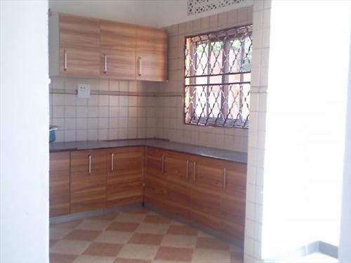 Bungalow for rent in Bwebajja Wakiso