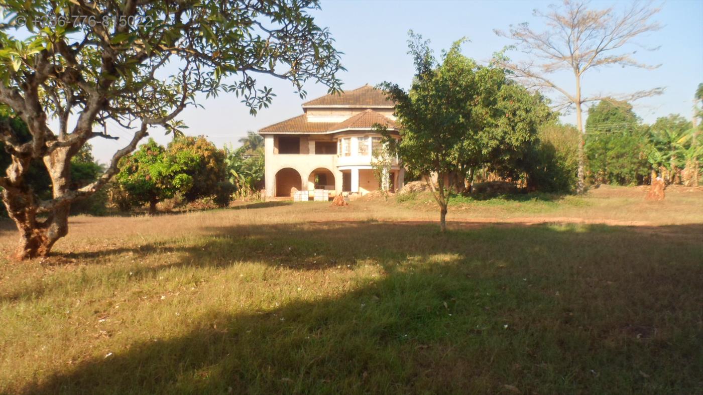 Shell House for sale in Ggaba Kampala
