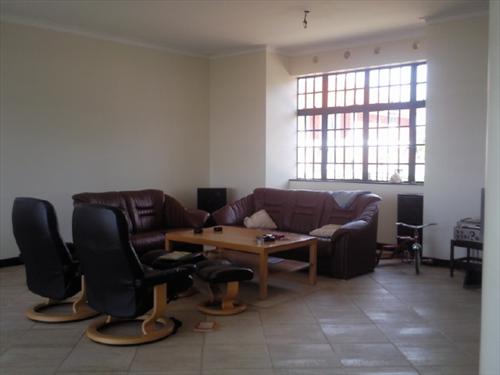 Mansion for rent in Muyenga Kampala