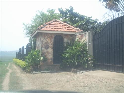 Bungalow for rent in Munyonyo Kampala