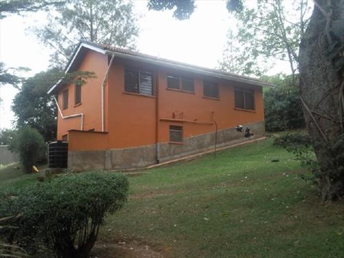 Bungalow for rent in Makindye Kampala