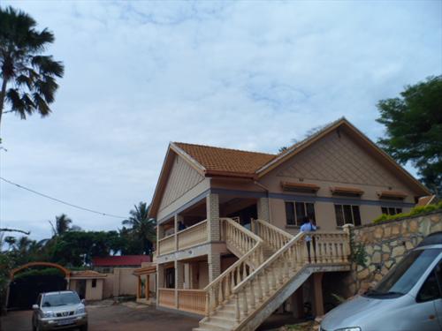 Mansion for rent in Kansanga Kampala