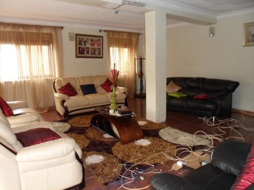 Mansion for rent in Kansanga Kampala