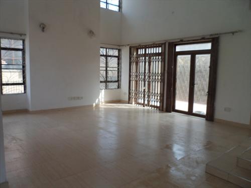 Maisonette for rent in Lubowa Wakiso