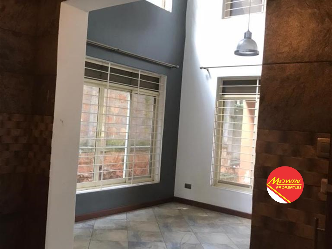 Cottage for rent in Bugoloobi Kampala