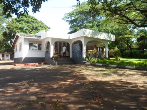 Bungalow for rent in Kololo Kampala